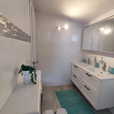 Apartment Two Bedroom Apartmant Marijano With Garden Zadar